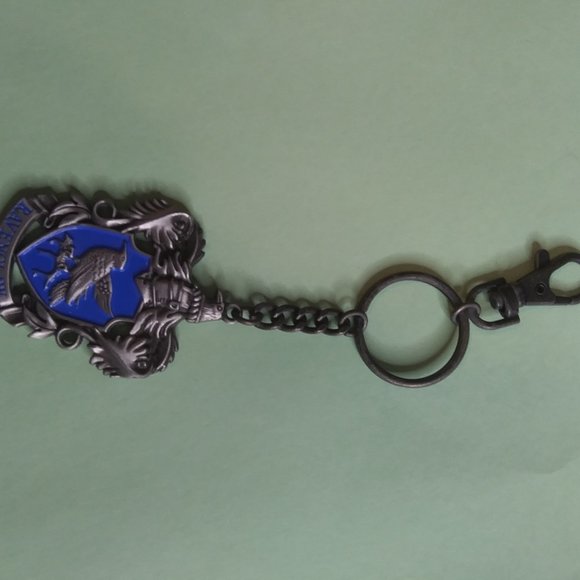 Ravenclaw Harry Potter Coat of Arms for Ravenclaw key fob WBEI - Picture 3 of 10